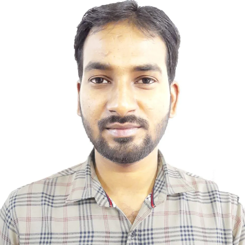 Acoustic Spanish & Classical Guitar Classes by Puran Kumar Gupta